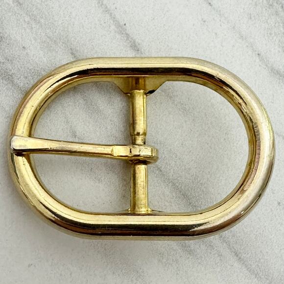 Oval Gold Tone Simple Basic Belt Buckle - Picture 1 of 14